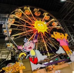 Dora the Explorer ferris wheel at Nickelodeon Universe Mall of America