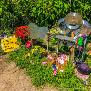 Memorials at Buddy Holly crash site