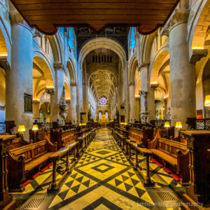 Best and top things to do in Oxford England - Christ Church sanctuary