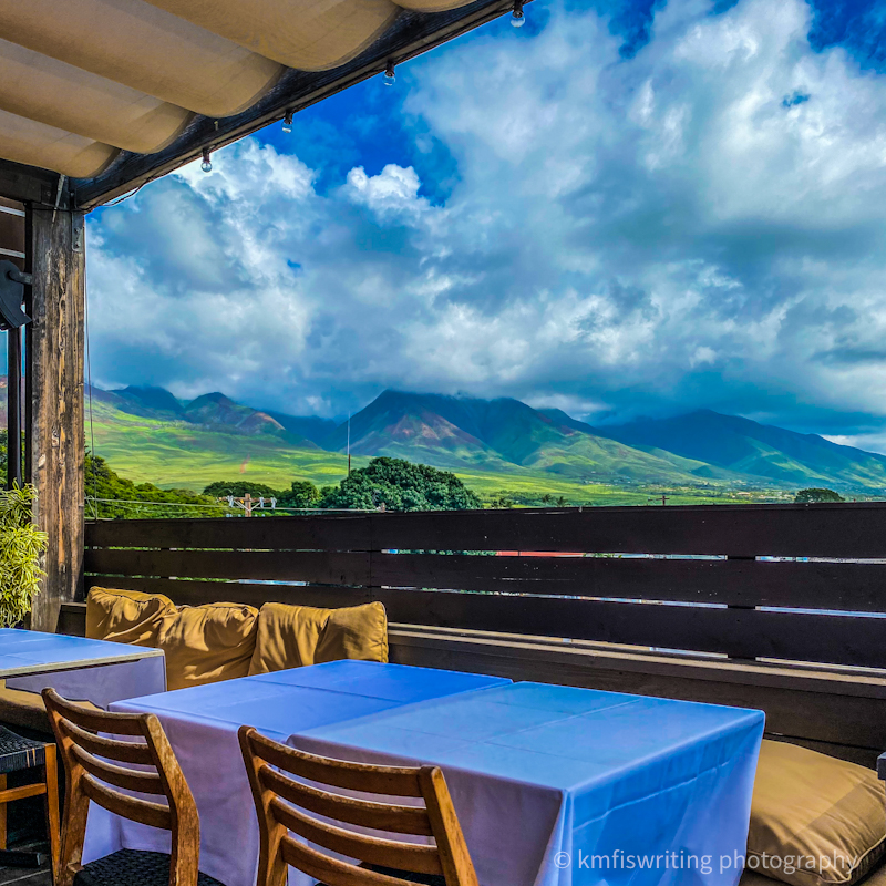 View of mountains in Lahaina Front Street restaurant Maui