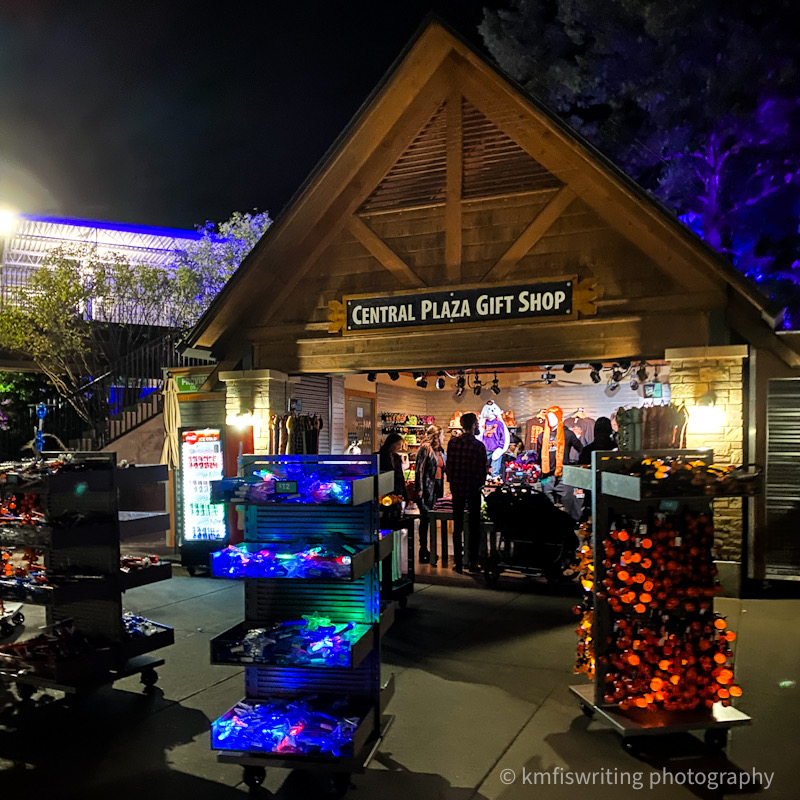 Best Halloween event in Twin Cities MN Zoo Jack-o-Lantern Spectacular gift shop