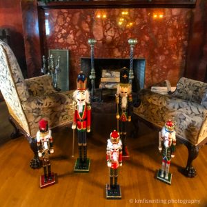 Best historic home Christmas tours in Minnesota Glensheen Mansion