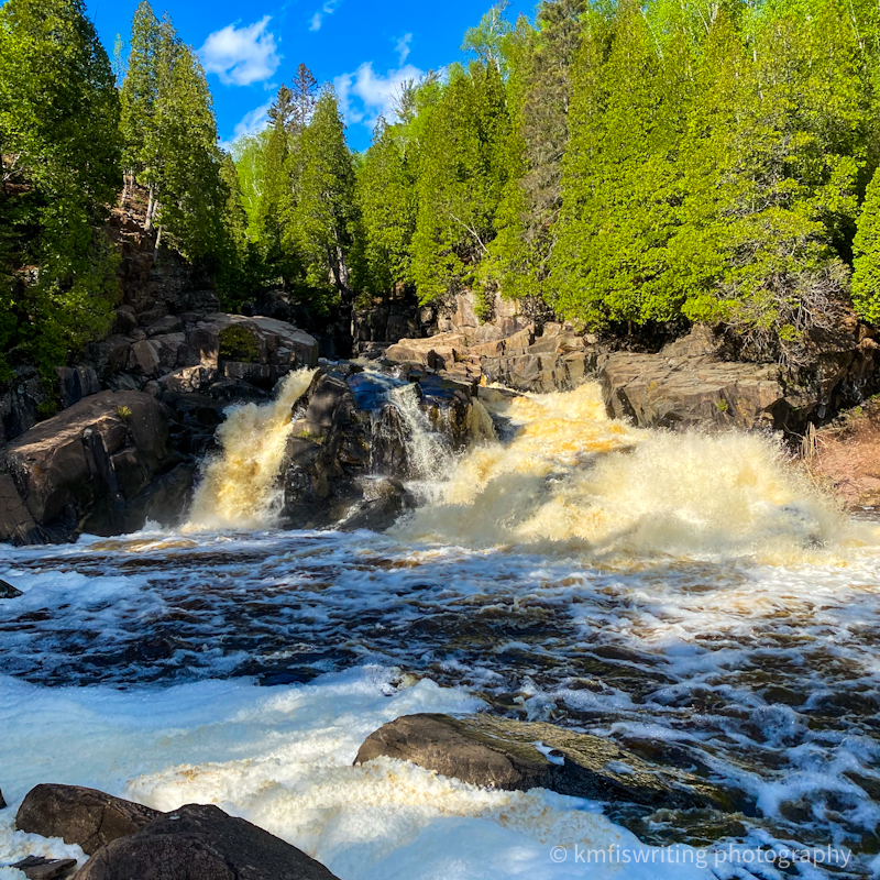 Cascades Waterfall at Tettegouche State Park in Minnesota